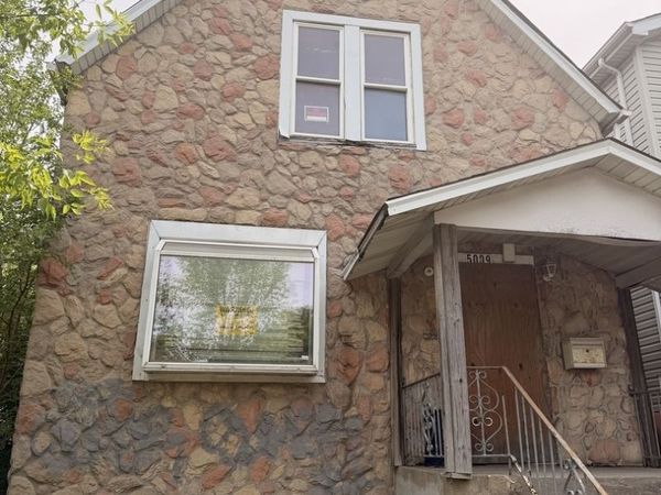 5009 W Chicago Avenue , Chicago, IL 60651