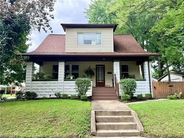 403 E Front Street, Dover, OH 44622