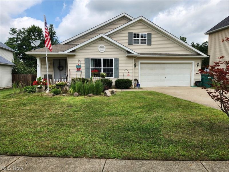 425 Harvest Drive , Ravenna, OH 44266 Photo 1