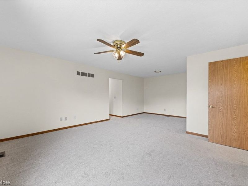 6962 Mapleridge Circle NW, Canton, OH 44718 Photo 27