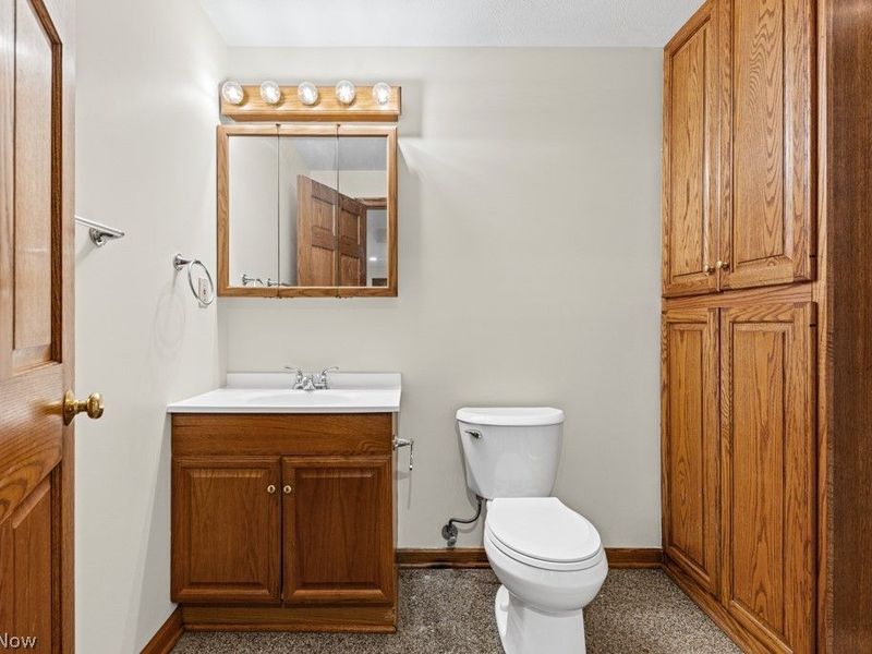 6962 Mapleridge Circle NW, Canton, OH 44718 Photo 38
