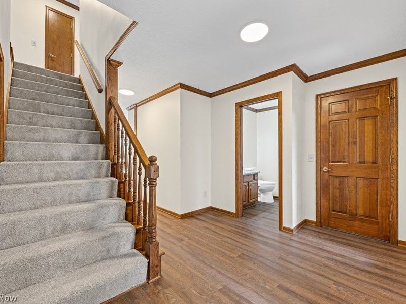 6962 Mapleridge Circle NW, Canton, OH 44718 Photo 4