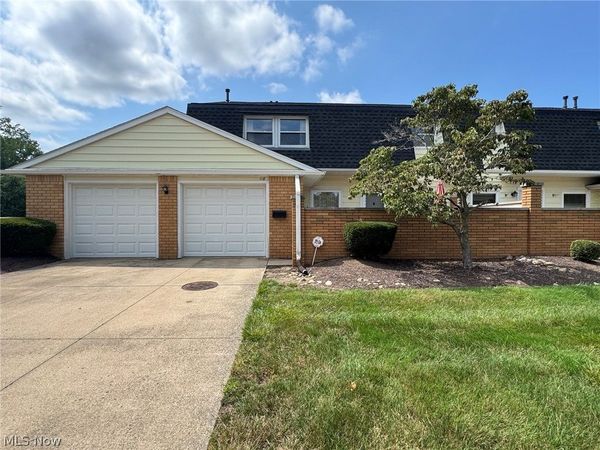 118 New Concord Drive , Mentor, OH 44060