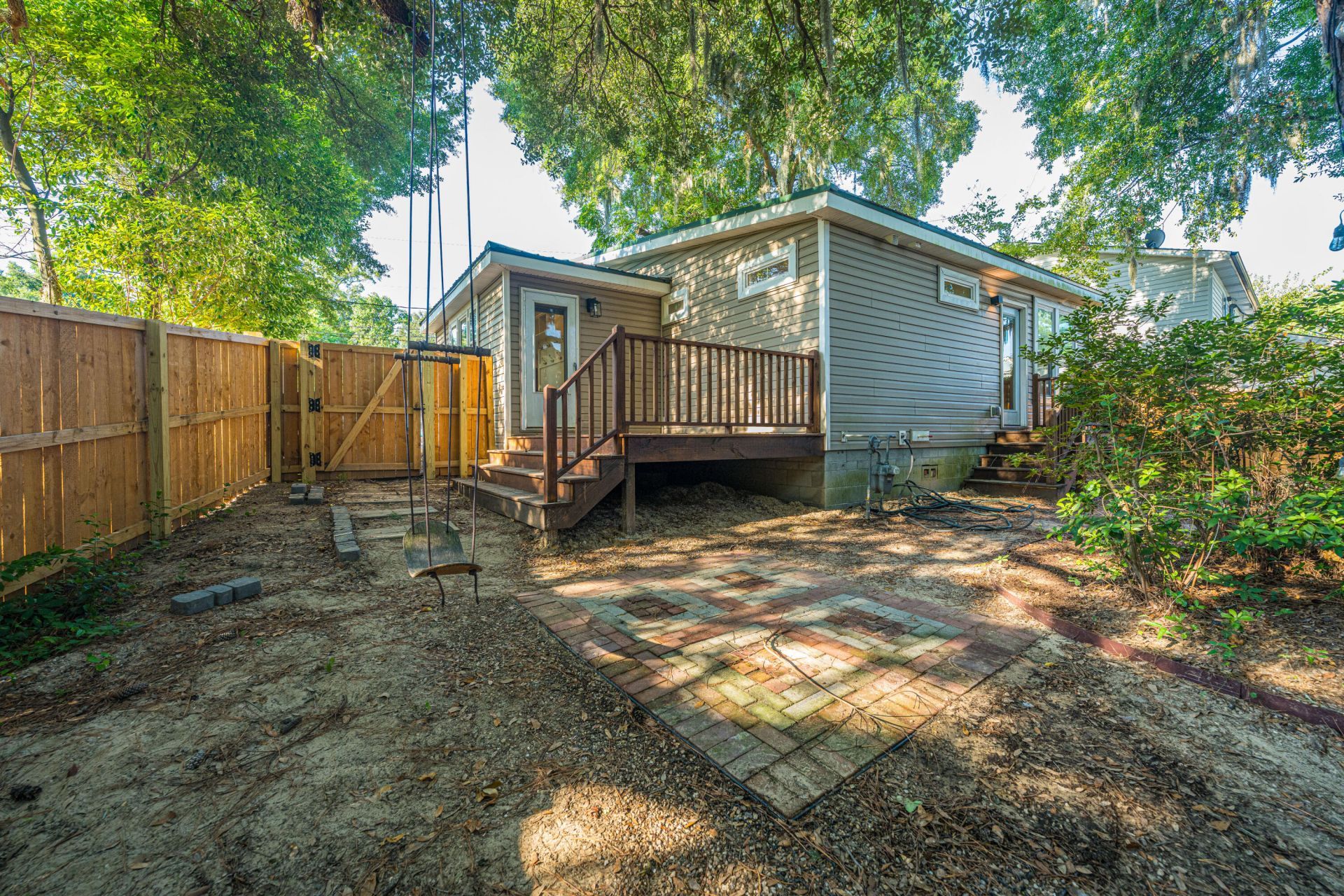 5078 Walker Street Photo 38