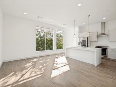 2103 Bennett Avenue, Unit 60, Dallas, TX 75206