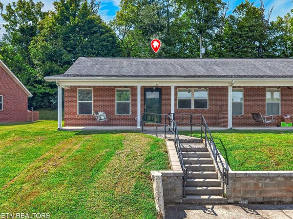 134 Hackberry Way, Dandridge, TN 37725