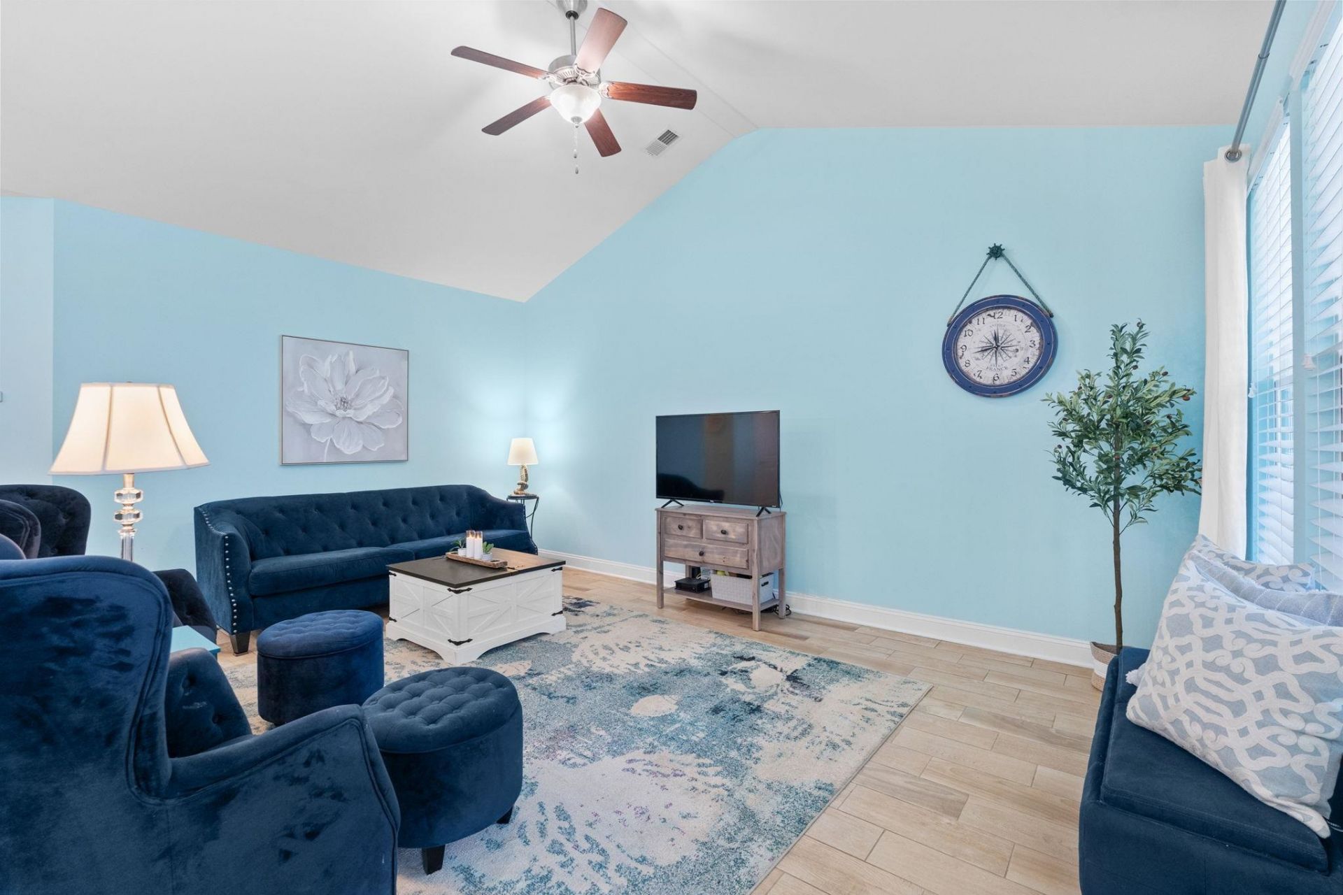 783 Berkshire Ave. Photo 15