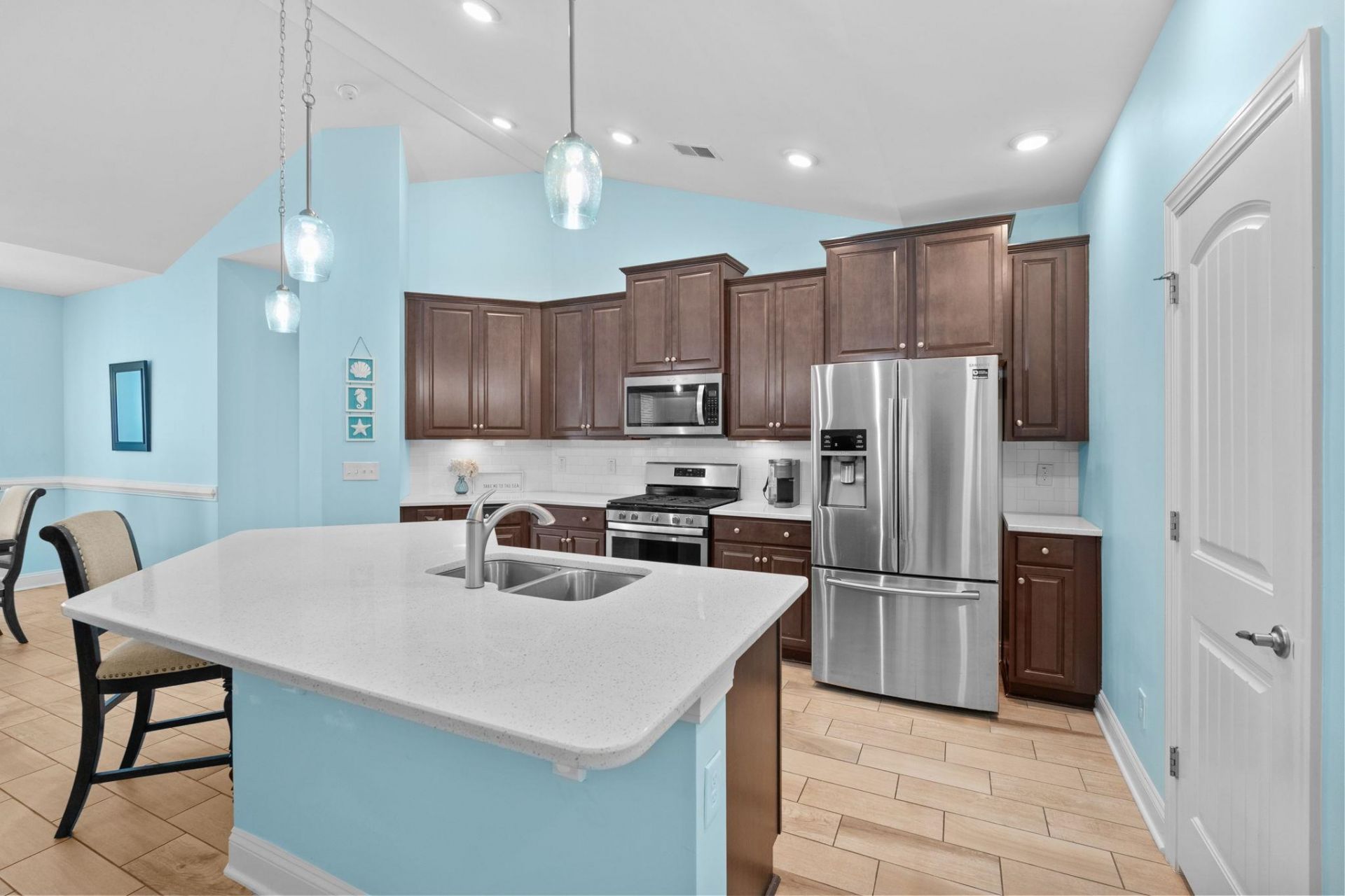 783 Berkshire Ave. Photo 18