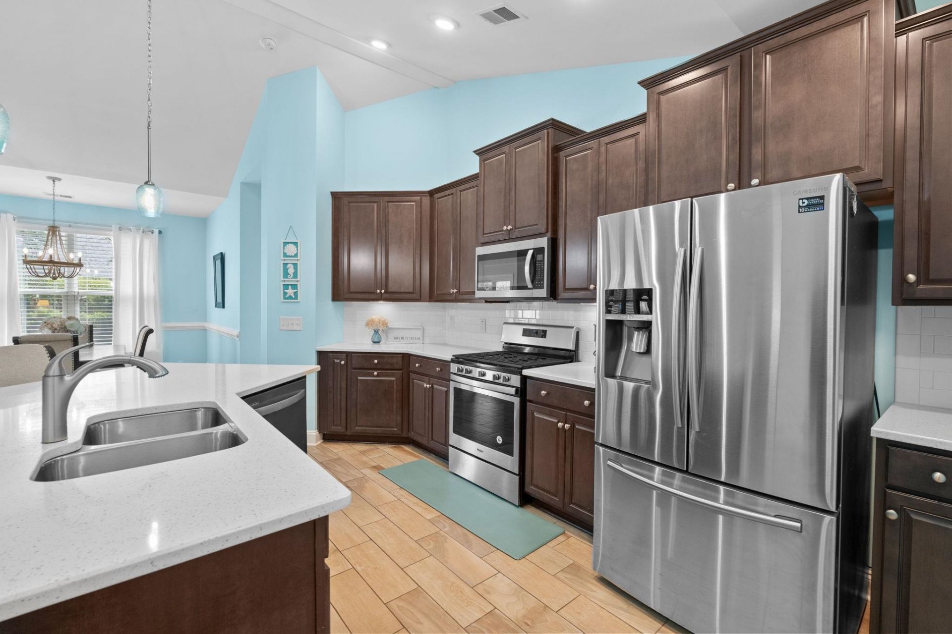 783 Berkshire Ave. Photo 21