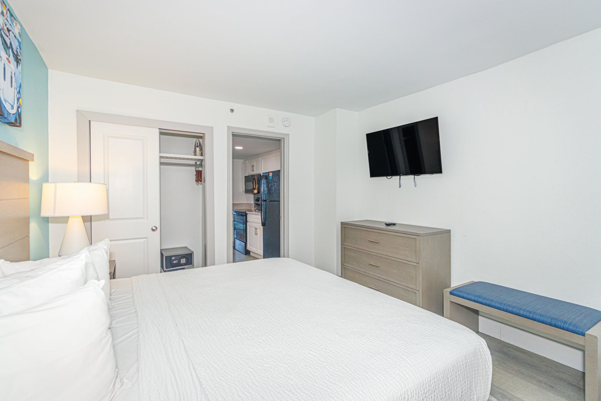 2401 S Ocean Blvd. Photo 20
