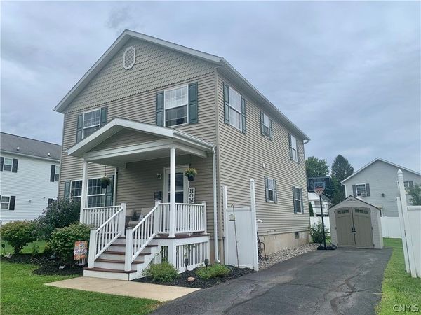 1204 Oswego Street , Utica, NY 13502