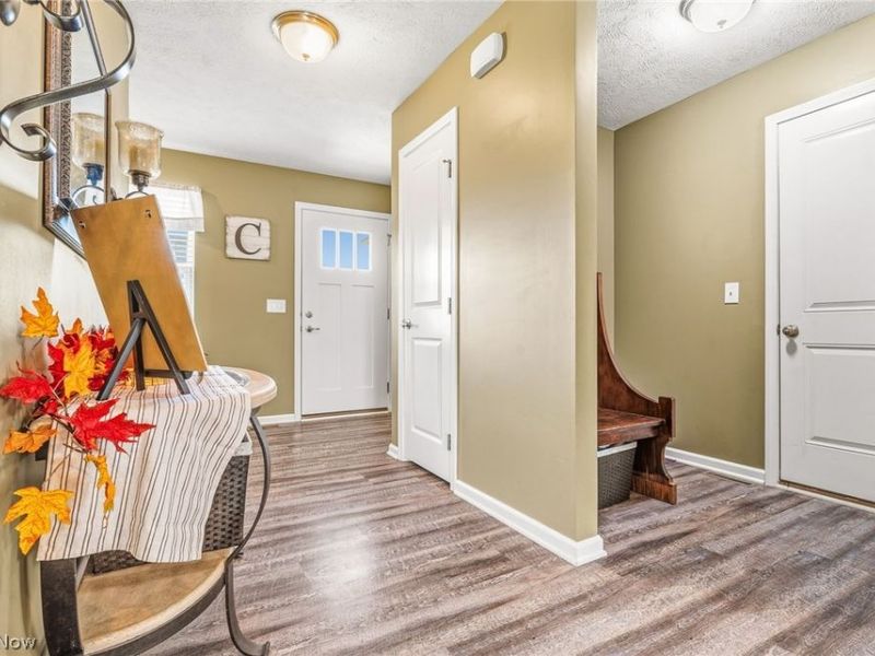 7230 Crusader Street SW, Massillon, OH 44646 Photo 4