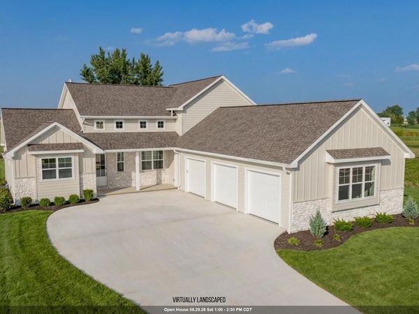 122 BECKERAE COURT, Wrightstown, WI 54180