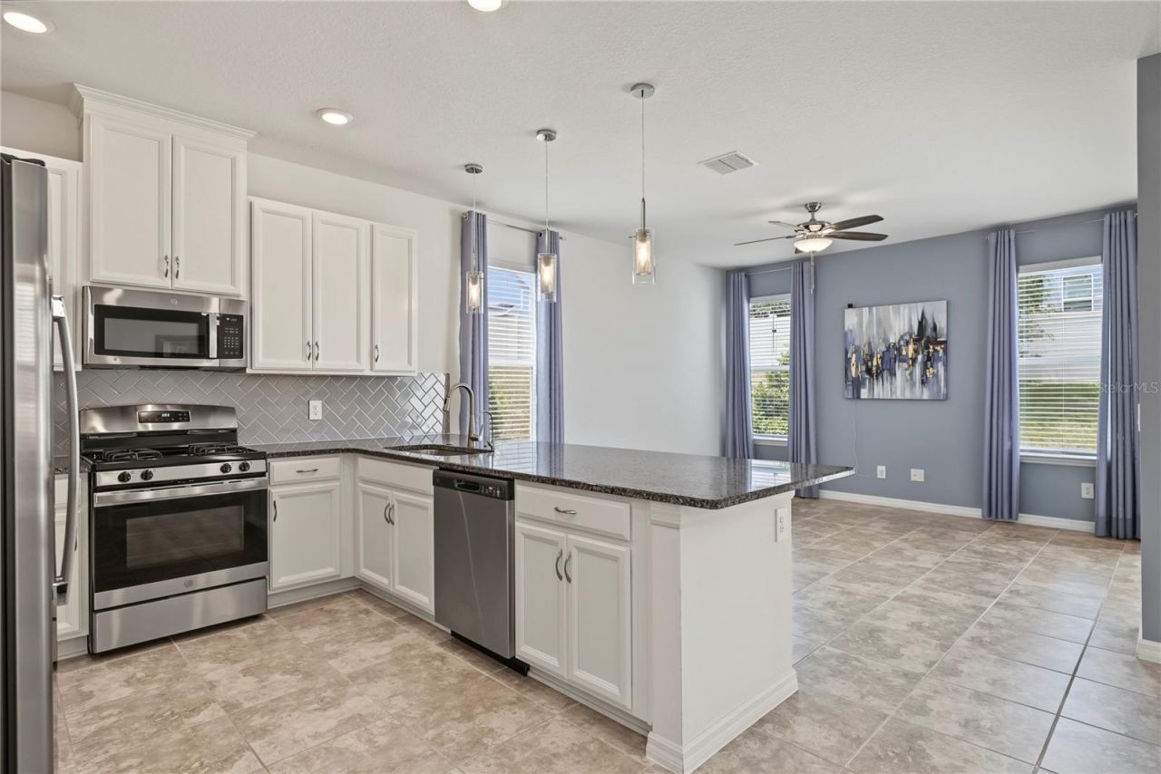 2812 Hilltop Road , Clermont, FL 34711 Photo