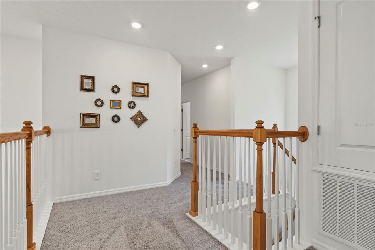 2812 Hilltop Road , Clermont, FL 34711 Photo