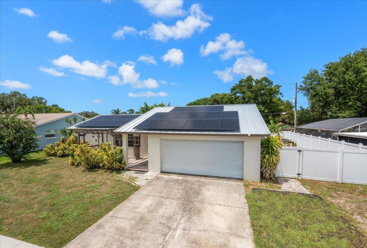 10928 118th Street , Seminole, FL 33778 Photo