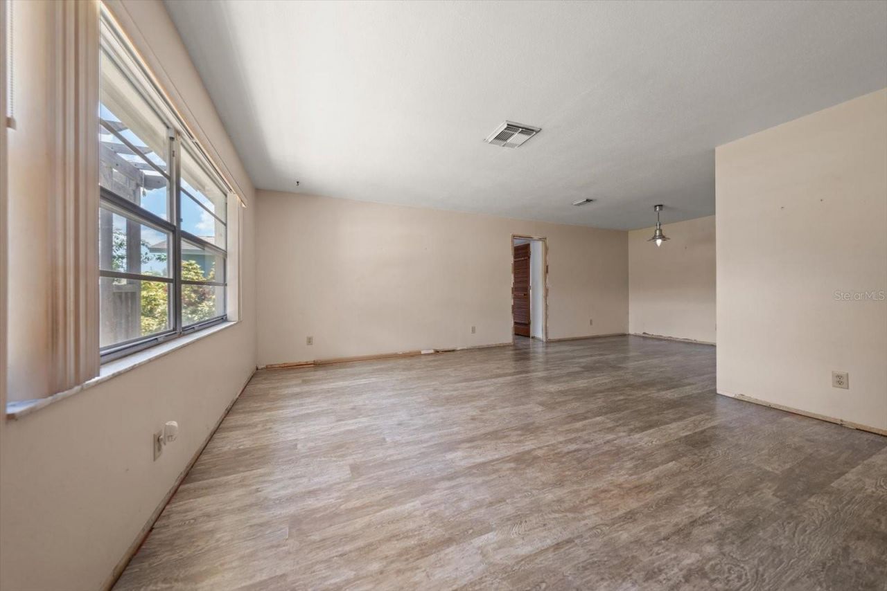 10928 118th Street , Seminole, FL 33778 Photo