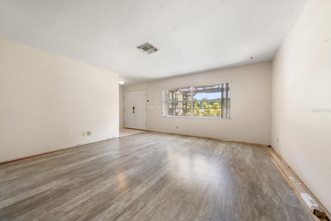 10928 118th Street , Seminole, FL 33778 Photo