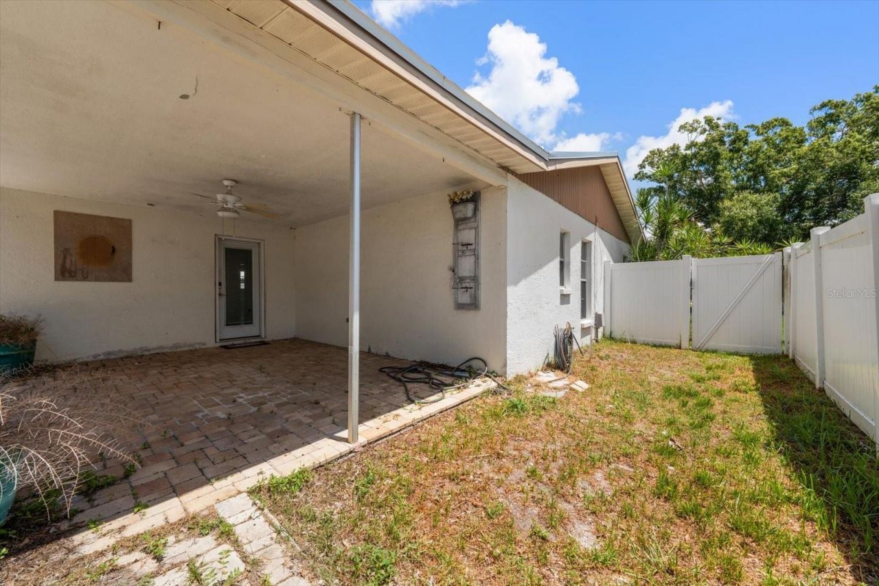 10928 118th Street , Seminole, FL 33778 Photo