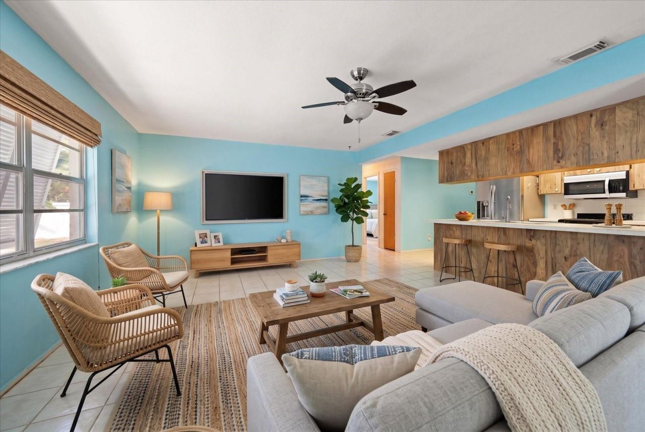10928 118th Street , Seminole, FL 33778 Photo