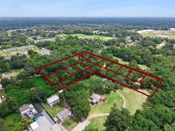 860 E LISA LANE , APOPKA, FL 32703