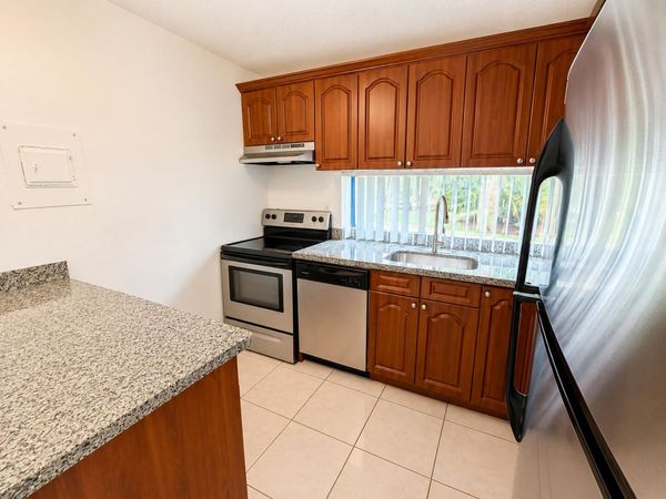 17021 N Bay Road, Unit 126, Sunny Isles Beach, FL 33160
