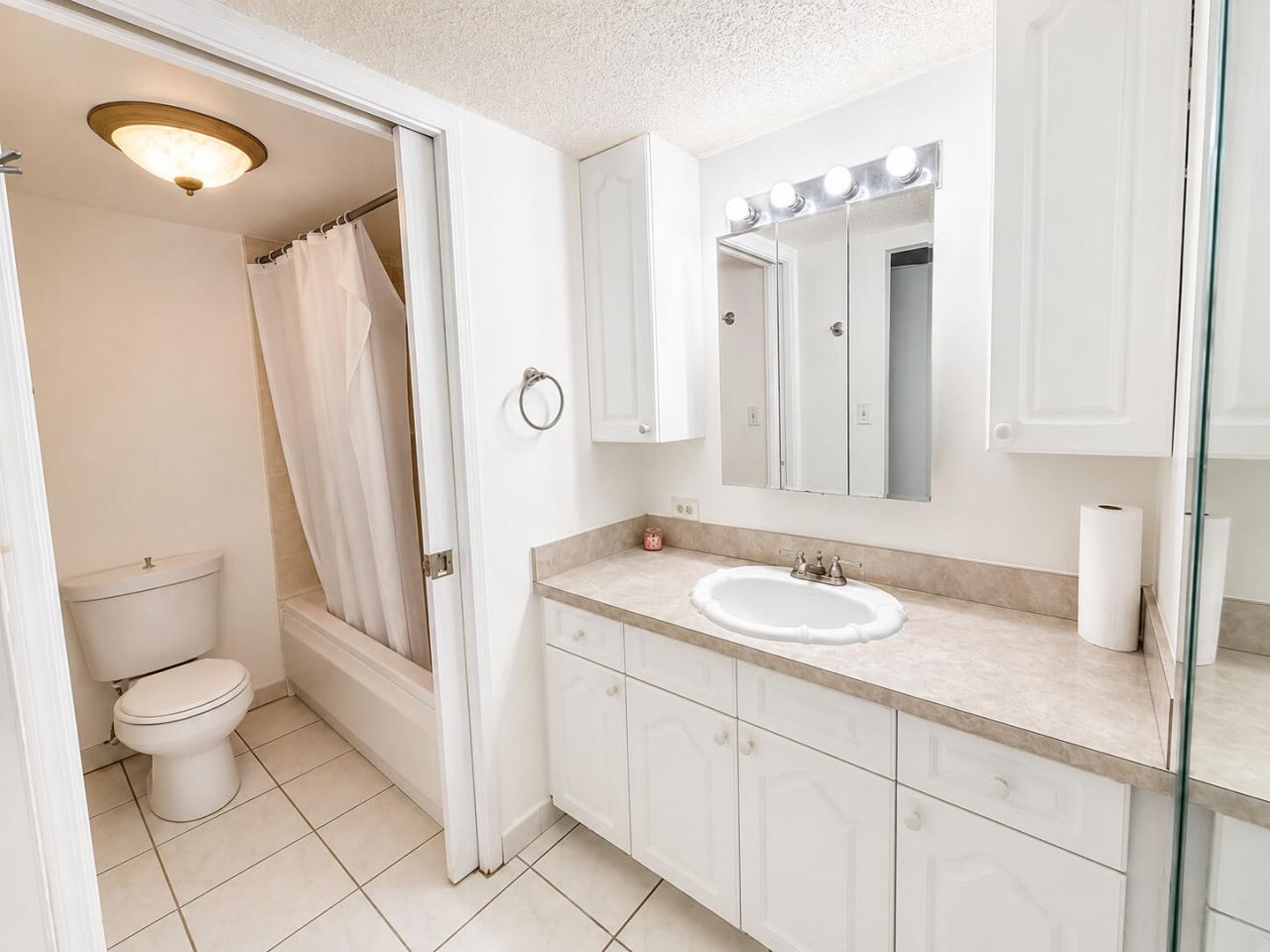 17021 N Bay Road, Unit 126, Sunny Isles Beach, FL 33160 Photo