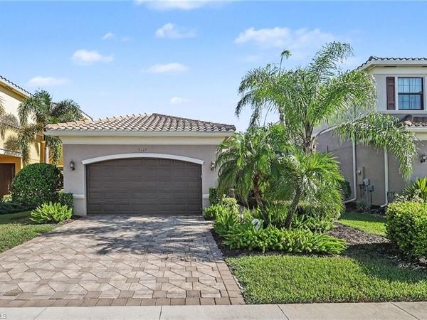 3417 Tigris LN , NAPLES, FL 34119