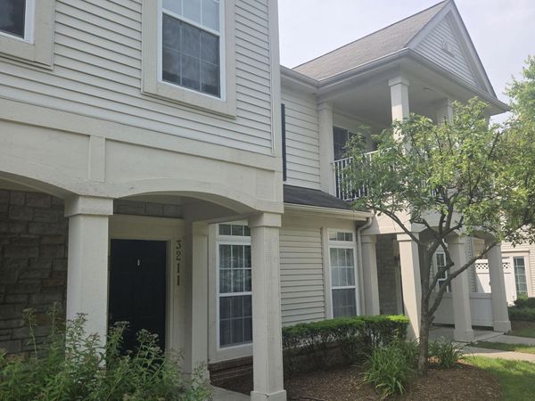 3211 Addington Drive, Walled Lake, MI 48390