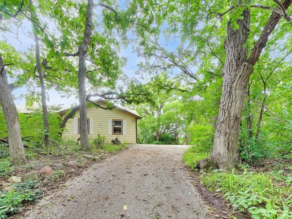 2899 Nish Road , Crystal Lake, IL 60012