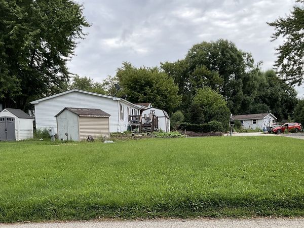 109 Neptune Cove , Lakemoor, IL 60051
