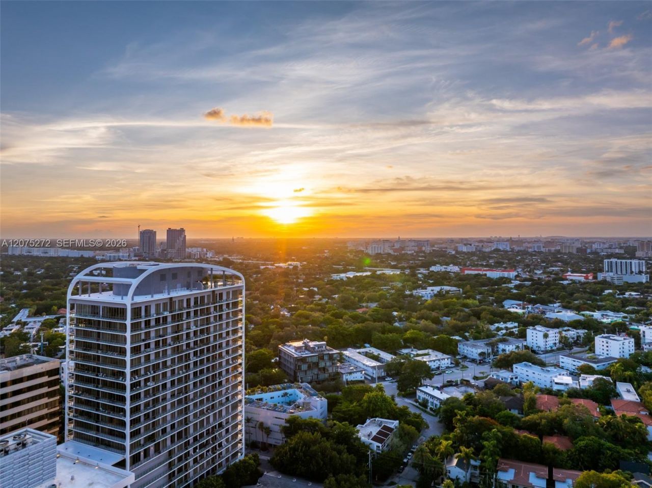 2678 Tigertail Ave, Unit 401, Miami, FL 33133 Photo