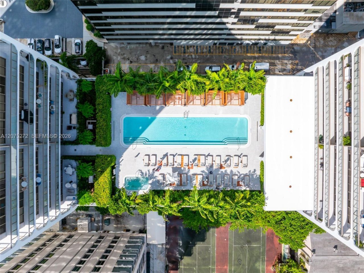 2678 Tigertail Ave, Unit 401, Miami, FL 33133 Photo