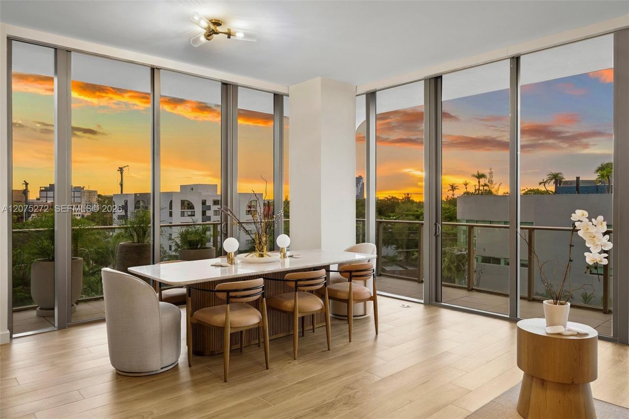 2678 Tigertail Ave, Unit 401, Miami, FL 33133 Photo