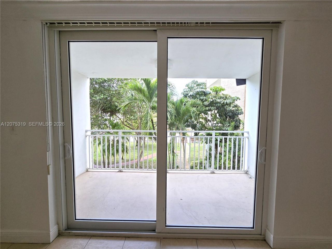 6940 Miami Gardens Dr , Unit 1-319, Hialeah, FL 33015 Photo