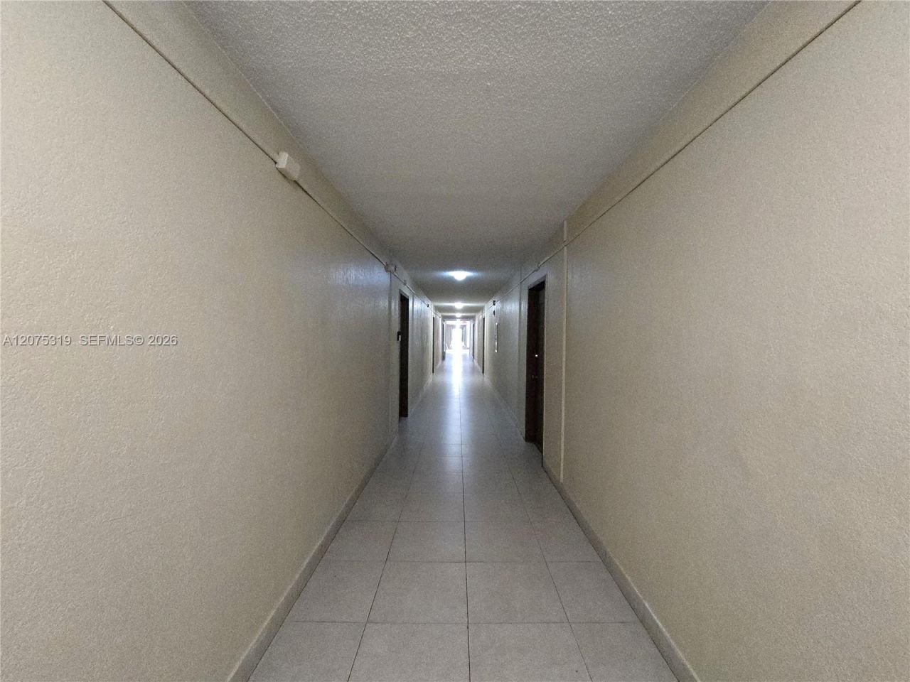 6940 Miami Gardens Dr , Unit 1-319, Hialeah, FL 33015 Photo