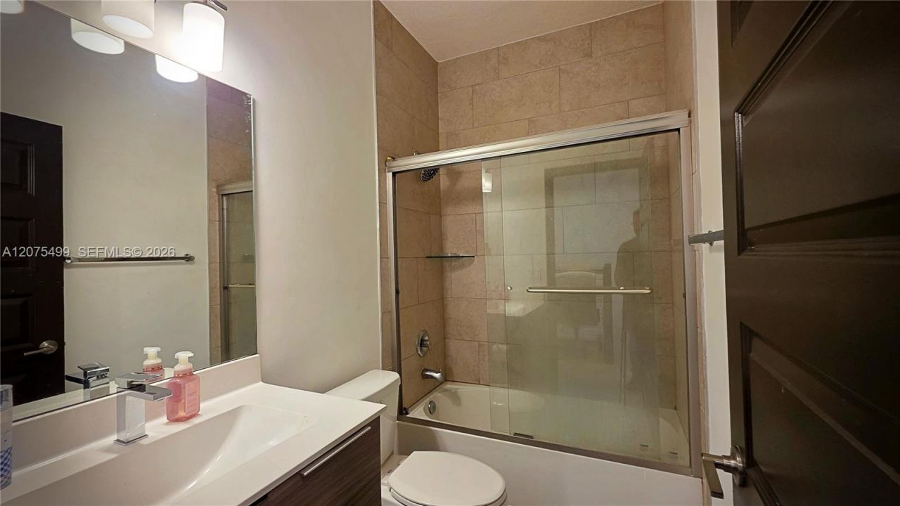 16017 NW 91st Ct , Miami Lakes, FL 33018 Photo