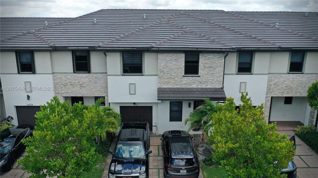 16017 NW 91st Ct , Miami Lakes, FL 33018 Photo
