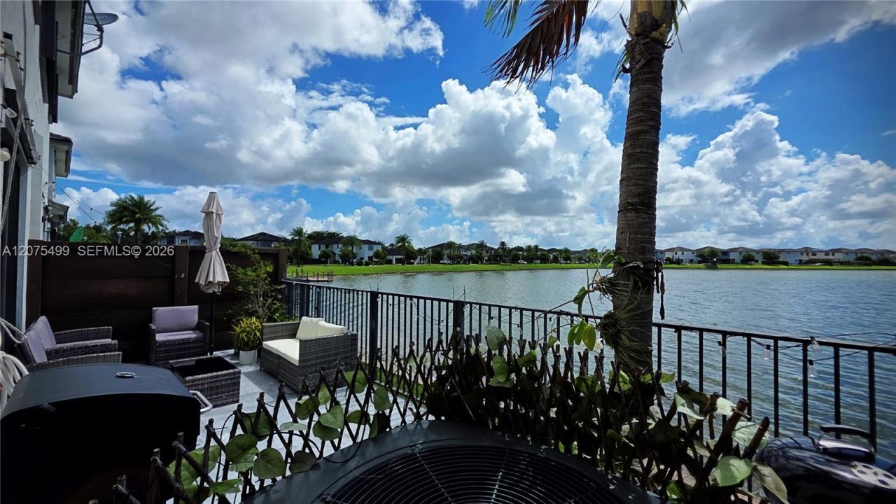 16017 NW 91st Ct , Miami Lakes, FL 33018 Photo
