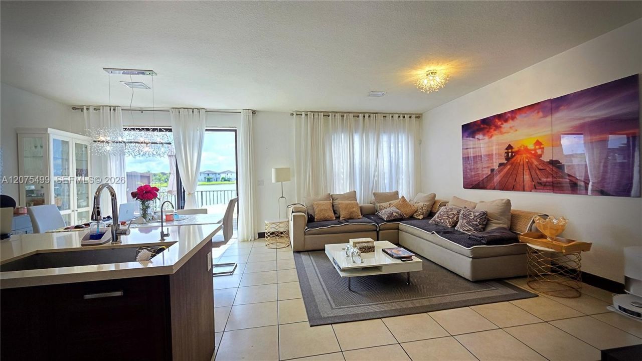 16017 NW 91st Ct , Miami Lakes, FL 33018 Photo