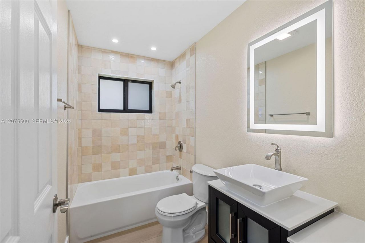 1391 NW 18th St , Homestead, FL 33030 Photo