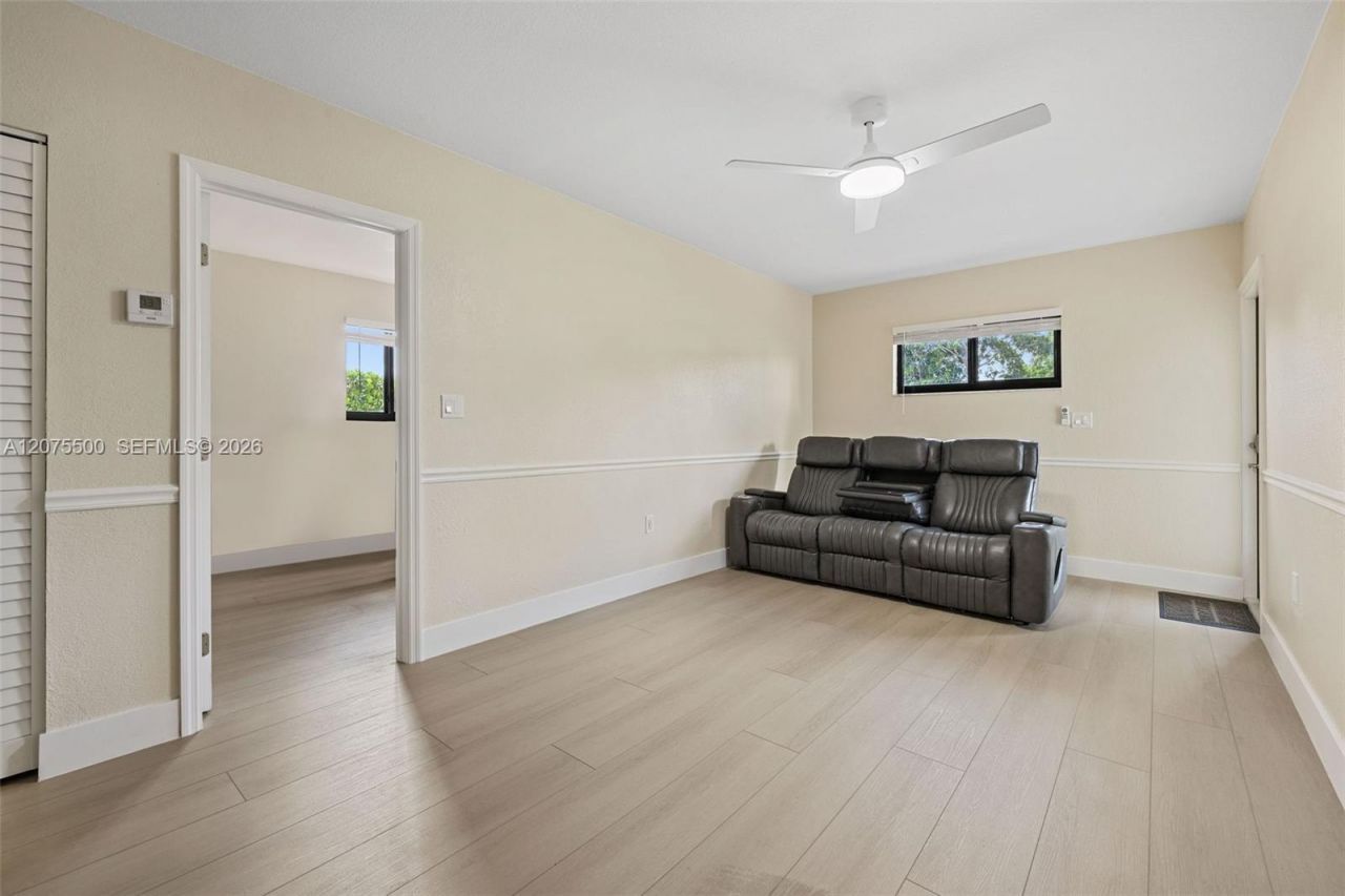 1391 NW 18th St , Homestead, FL 33030 Photo