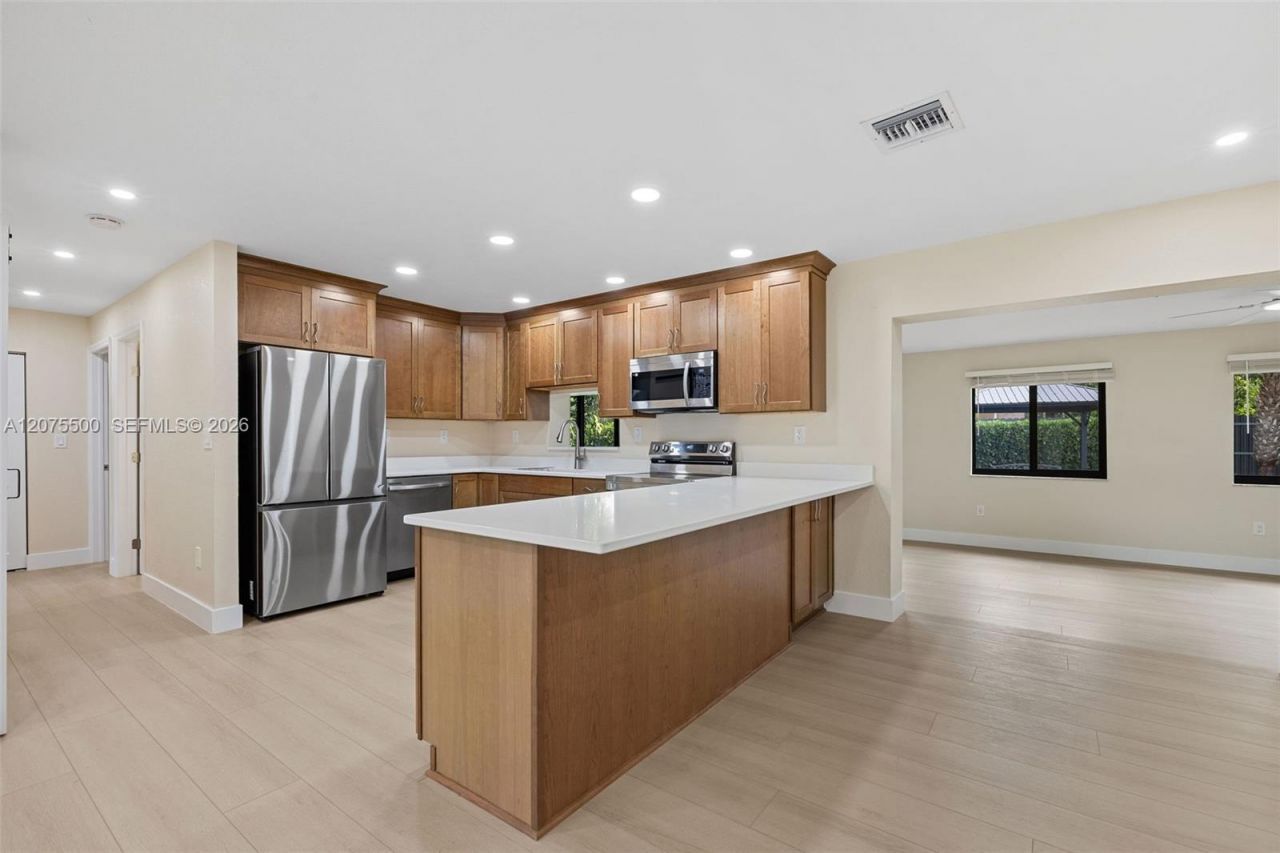 1391 NW 18th St , Homestead, FL 33030 Photo