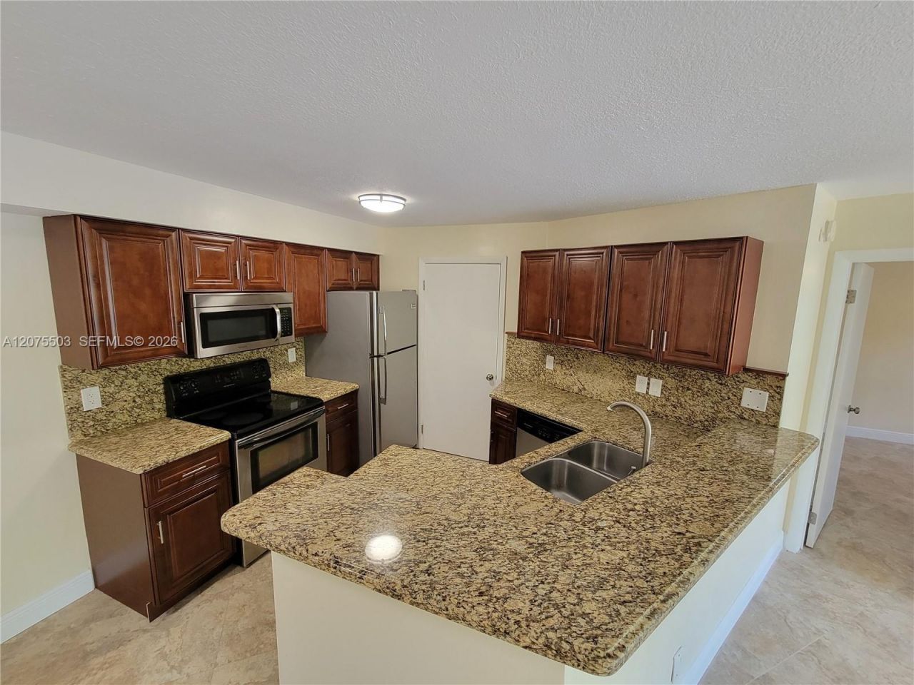 9999 Summerbreeze Dr, Unit 613, Sunrise, FL 33322 Photo