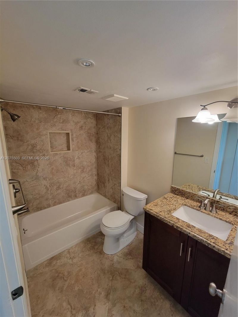 9999 Summerbreeze Dr, Unit 613, Sunrise, FL 33322 Photo