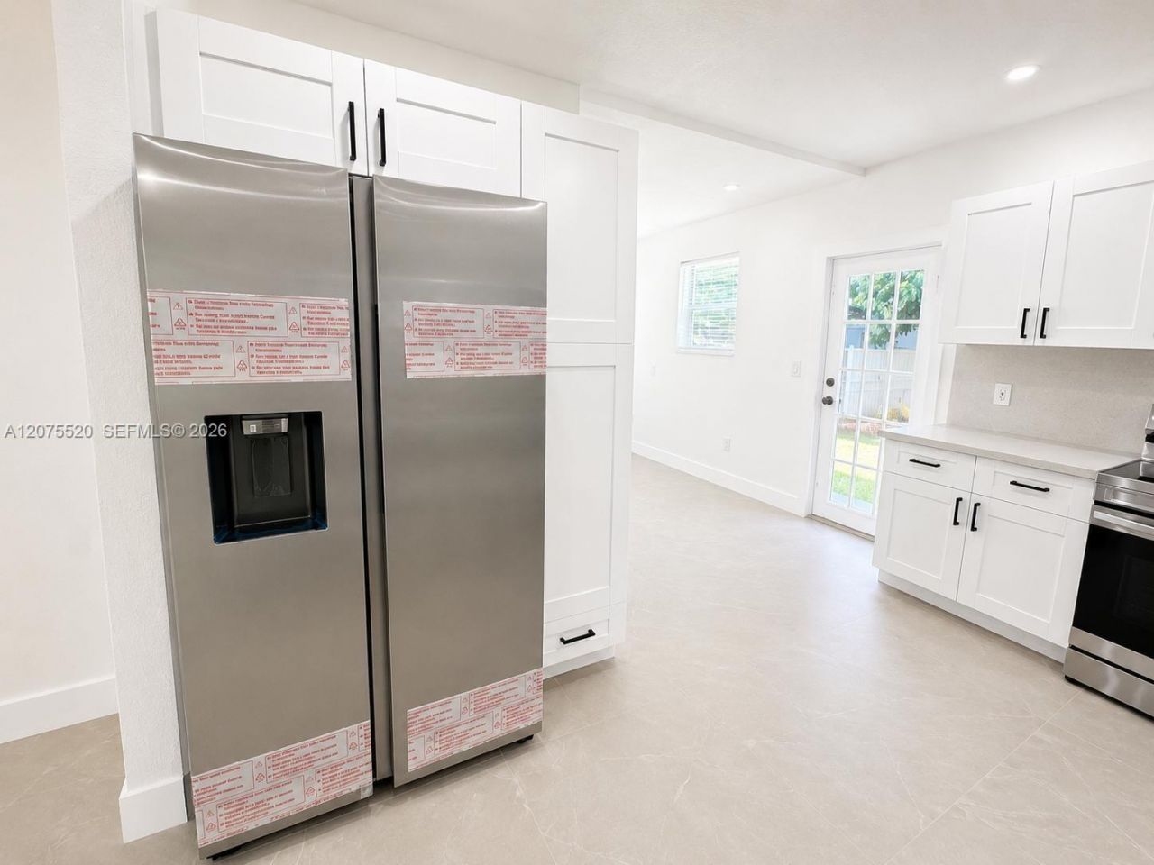 7239 NW Third St , Miami, FL 33126 Photo