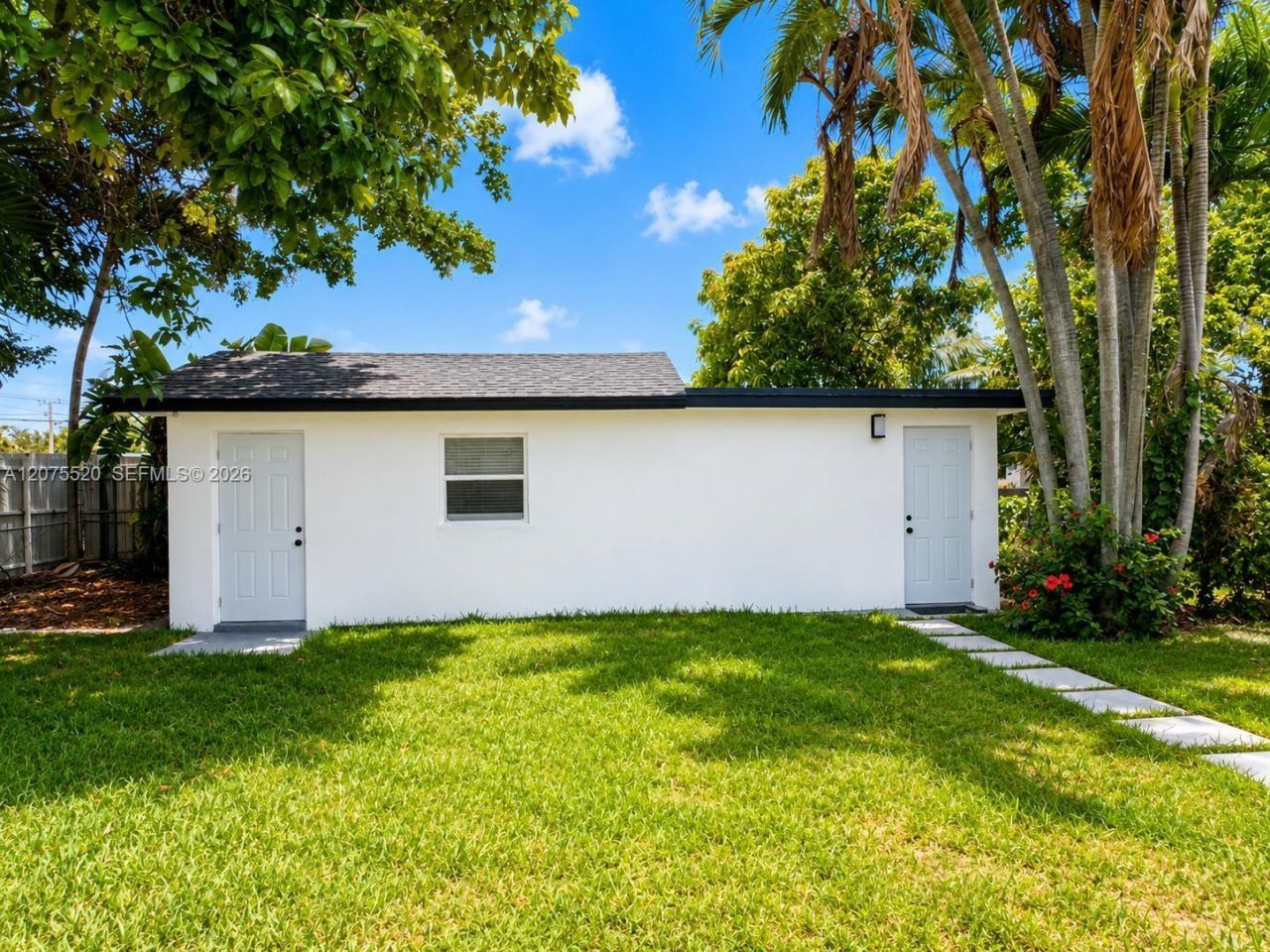 7239 NW Third St , Miami, FL 33126 Photo