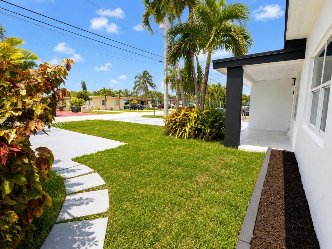 7239 NW Third St , Miami, FL 33126 Photo