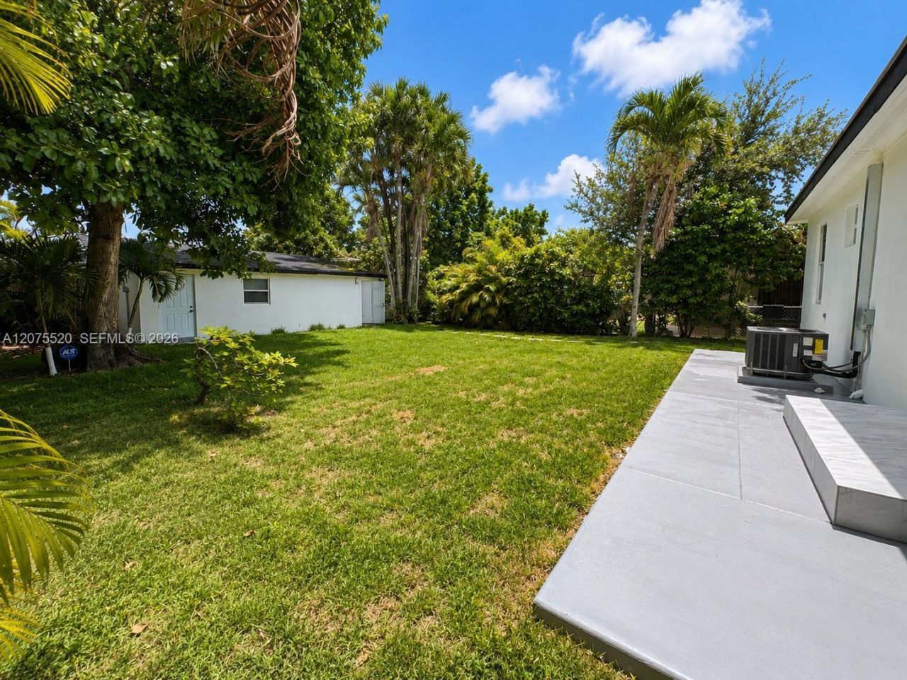 7239 NW Third St , Miami, FL 33126 Photo