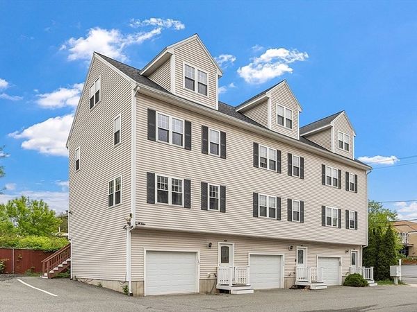 122 Locust St., Unit 4, Haverhill, MA 01830
